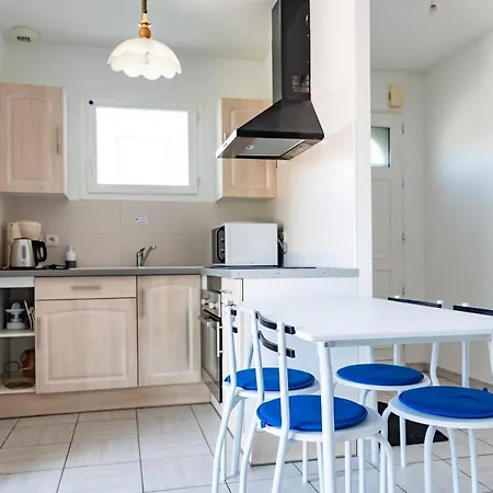 Maison Chaleureuse 4pers Bassin Park/jardin Holiday home