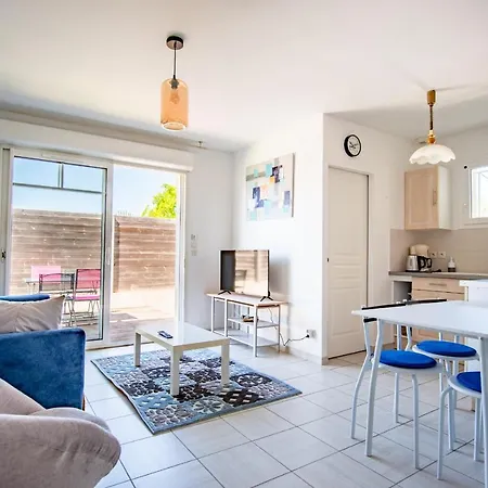 Maison Chaleureuse 4pers Bassin Park/jardin Holiday home *